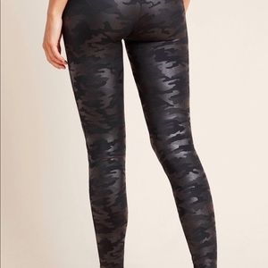 Camo SPANX leggings